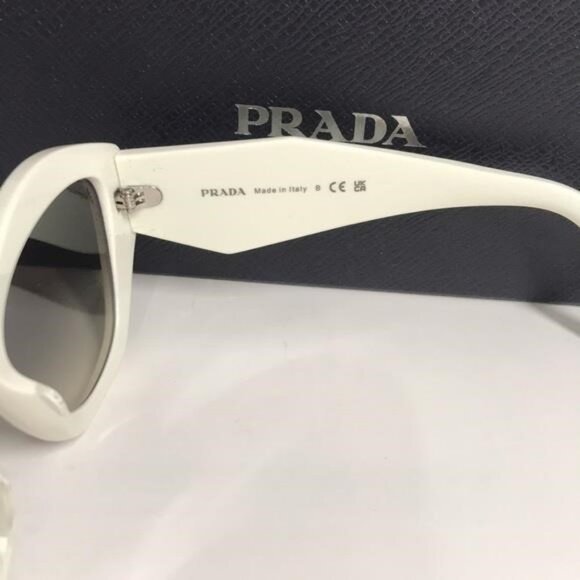 New Authentic Prada SPR 07Y Women’s Sunglasses – White Frame - Picture 11 of 12